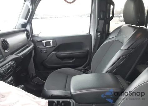 2020 Jeep Wrangler Unlimited Freedom 4X4 z USA, uszkodzony, nr VIN 1C4HJXDG8LW274631